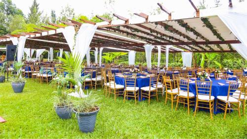 Sunstar Resort